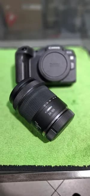 Canon EOS RP Mirrorless Camera