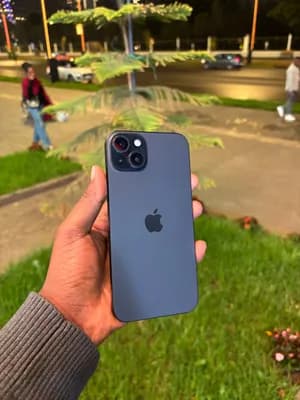 iPhone 15 Plus 128GB