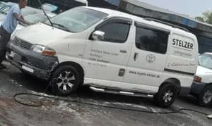 Toyota Hiace D4D Half Van 2004