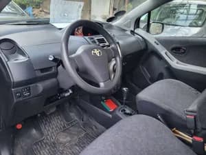 yaris compact