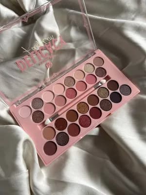 30 colors eyeshadow