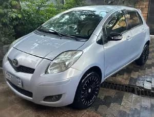 Toyota Yaris Compact 2009 Automatic