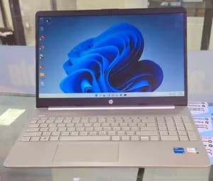 HP Notebook 15.6 inch i5 11th Gen