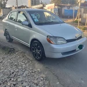 Toyota Platz 2001 Automatic
