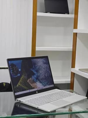 HP Pavilion 15 Core i5 Laptop