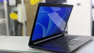HP Notebook 17″ 1TB