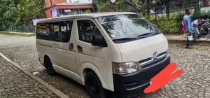 Toyota Hiace Van 2009 Model