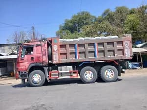 Dump Truck Model 2016