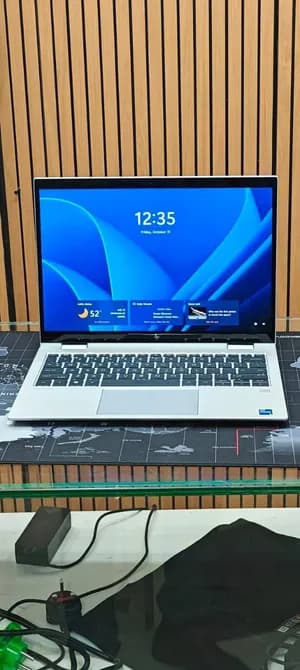 HP EliteBook x360 830 G10