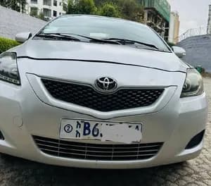 Toyota Yaris Belta 2010