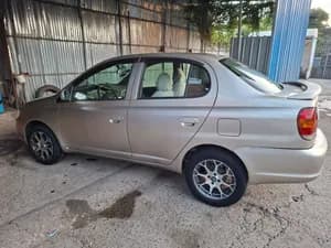Toyota Platz