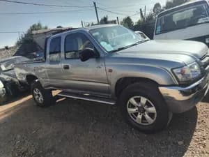 Toyota Hilux D4D 2004 Manual