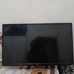 32 Inch Slg Smart TV