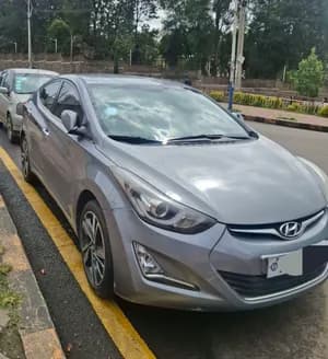 Hyundai Avante 2015