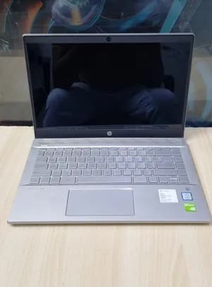 HP Pavilion i7 8GB 256GB Laptop