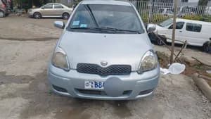 Toyota Vitz 2004