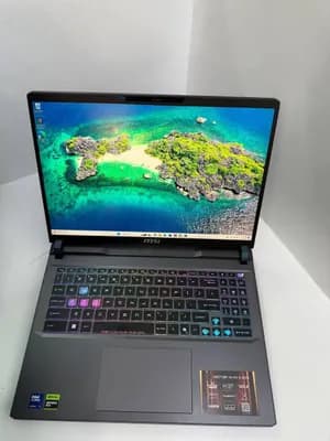 MSI Vector 16 HX Gaming Laptop
