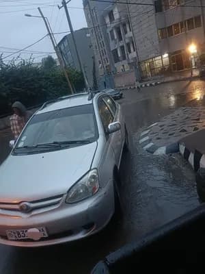 Toyota Platz 2005 Sedan