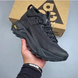 Nike ACG