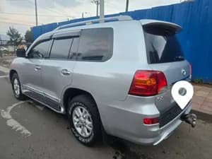 Toyota Landcruiser V8 GXR
