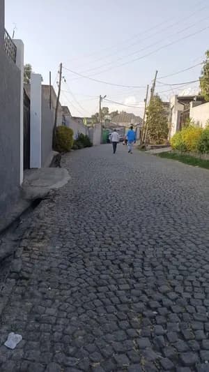 250 sqm Residential Plot in Hillside