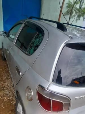 Toyota Vitz 2001 Automatic