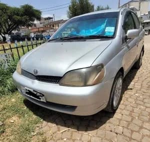 Toyota Platz 2001 Automatic