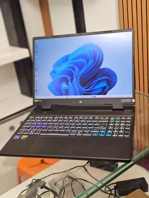 Acer Predator Helios 300 Gaming Laptop