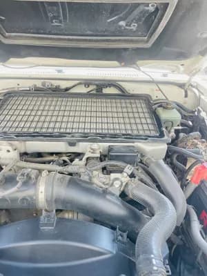 Land Cruiser V8 Long Base 2018