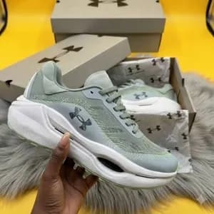 Under Armour Infinite Pro Running Shoes