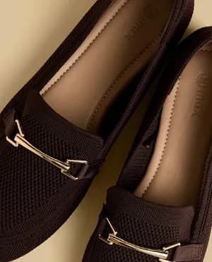 MAX loafer with golden accent