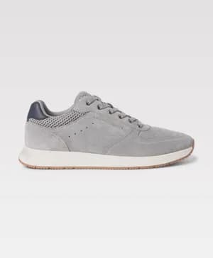 Tommy Hilfiger Suede Sneakers Size 42-44