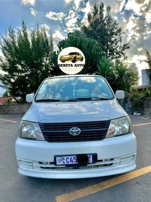 Toyota D4D Shark 2008 Manual