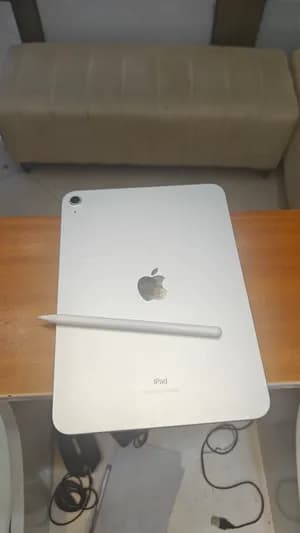 Apple iPad 10th Generation 64GB