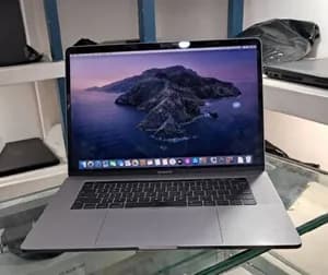Apple MacBook Pro 2019 i9 32GB