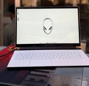Alienware X17 R1 RTX 3070