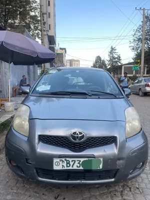 Toyota Yaris Compact 2009
