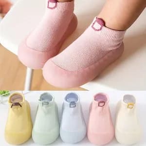 Anti slip kids shoe