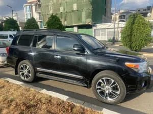 Toyota Land Cruiser VXR 2016 SUV