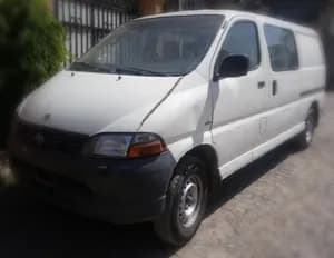 Toyota Hiace Dolphin D4D 2005