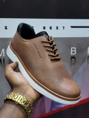 COLE HAAN