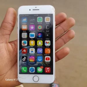 Apple iPhone 8 64GB