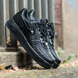 Nike Air Force 1 '07 Black Low