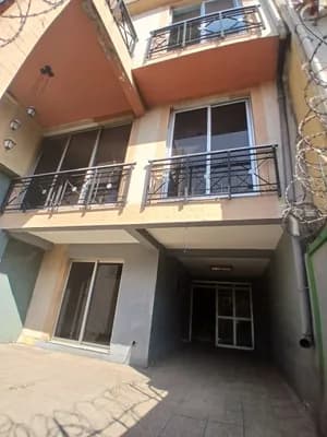 ቤት ፊጋ G+2 75 ካሬ