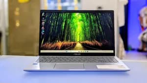 Asus laptop 4GB 256GB SSD 15.6 inch used