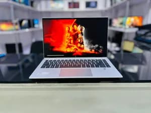HP EliteBook X360 2020 i7 16GB 512GB