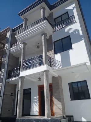 250 sqm House in Ayat Compound