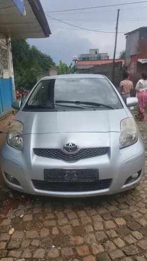 Toyota Yaris Compact 2009 Automatic