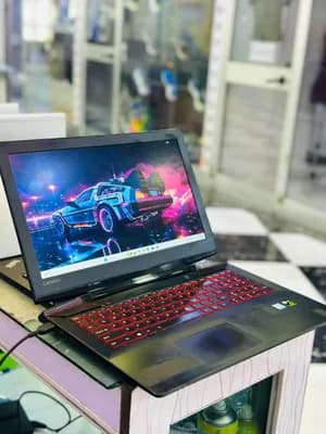 Lenovo Legion Y700 Gaming Laptop