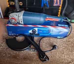 Boss 2400w